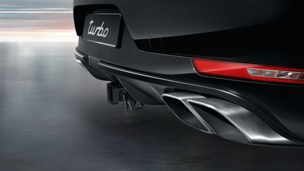 2015 porsche macan turbo bensin modell