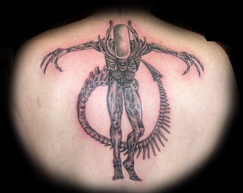 εξωγήινο τατουάζ