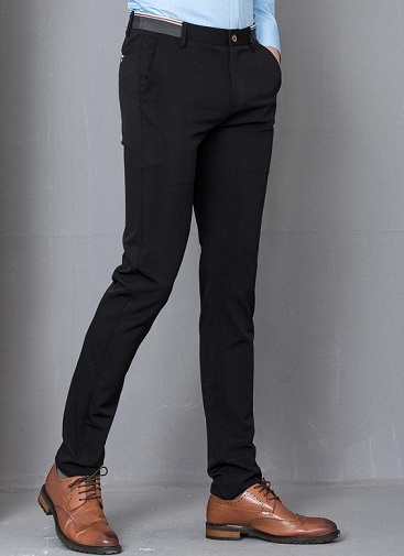 Μαύρο τεντωμένο παντελόνι για άνδρες