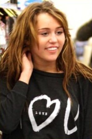 Miley Cyrus ilman meikkiä 3