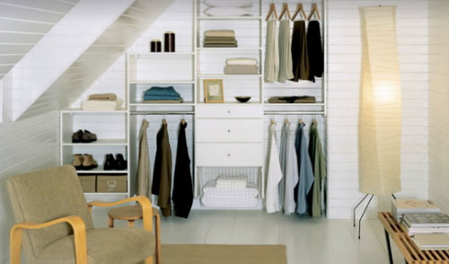 walk-in-closet-och-organisation-system-sluttande tak