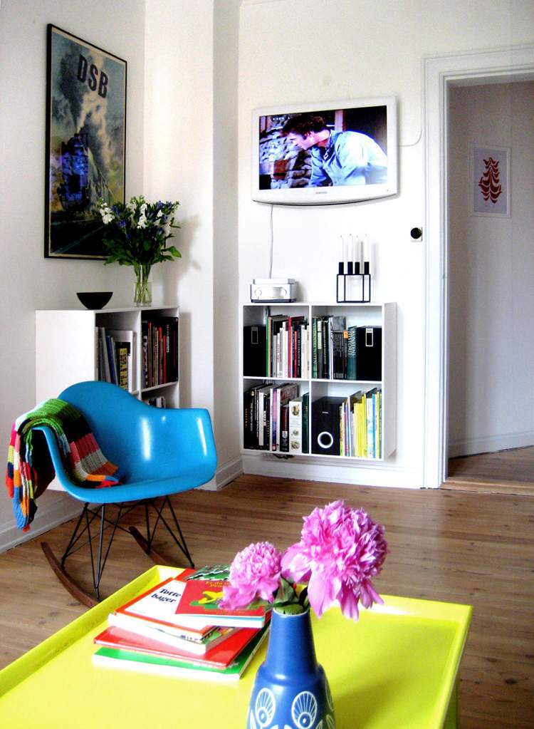 Inredningstips-vardagsrum-färg-accenter-lagringsutrymme-små-lägenhet-bilder