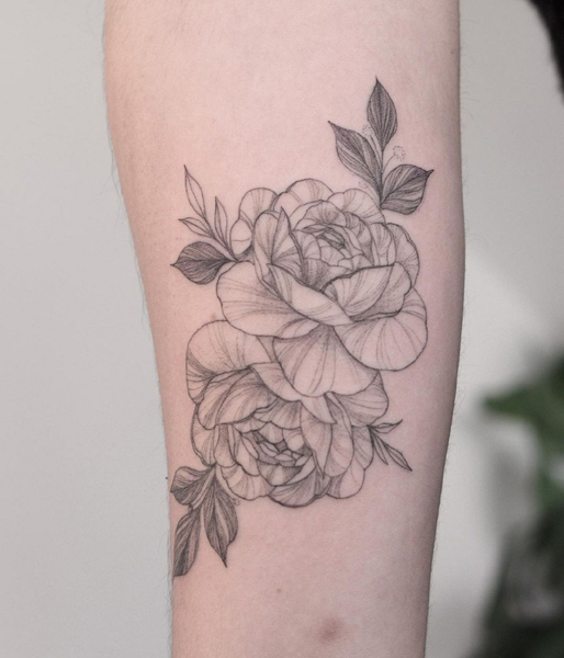 Yksinkertainen Gardenia -kukka -tatuointisuunnittelu