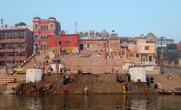 Varanasin matkailukohteet-Kedar Ghat