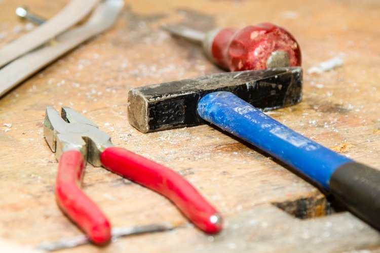 Gör -det -själv -verktyg och tillbehör - grundutrustning - hammartång - reparationer