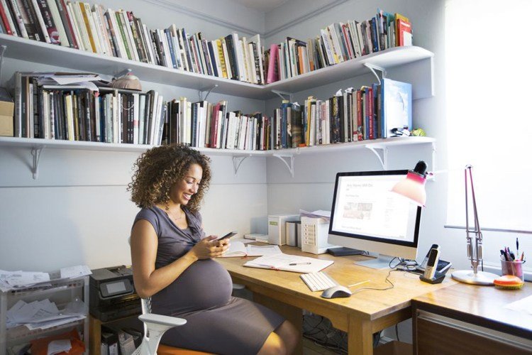 idéer-graviditet-meddela-arbete-hem-kontor-deltid
