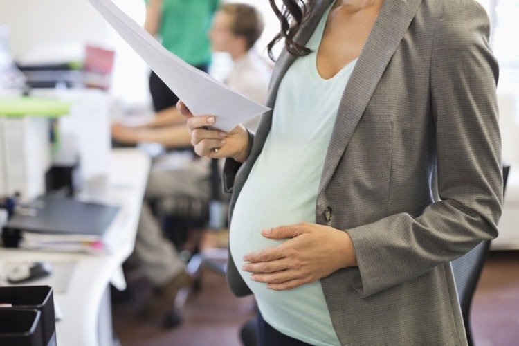 idéer-graviditet-meddela-kontor-arbete-arbete