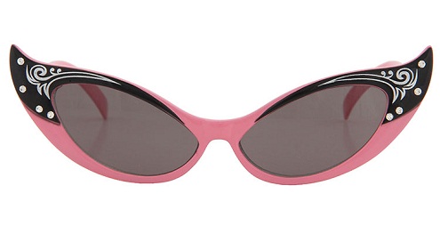 Vaaleanpunaiset suunnittelijan kissan silmälasit
