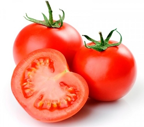 Virkistävät tomaatit tummille silmänalusille