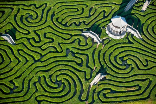 Mazes hedge labyrinter longleat uk