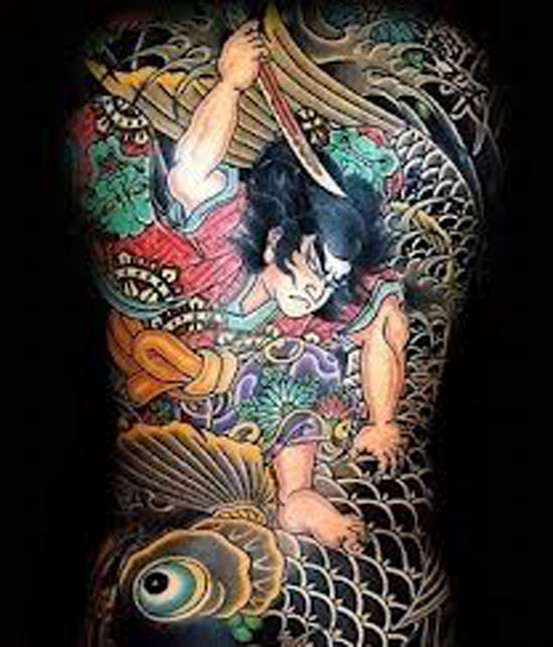 Koko vartalon japanilainen sotilas tatuointi