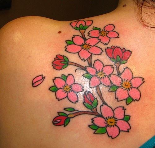 Τατουάζ άνθη κερασιάς