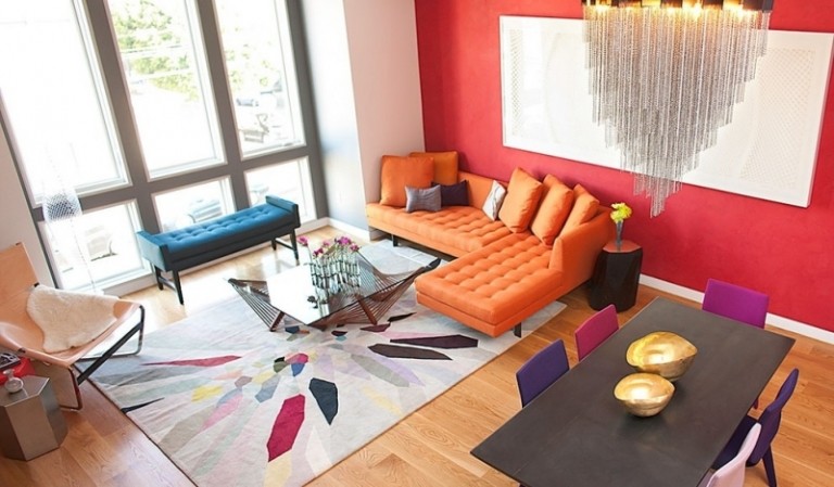 Idéer-vardagsrum-bär-nyans-vägg-matta-färgglada