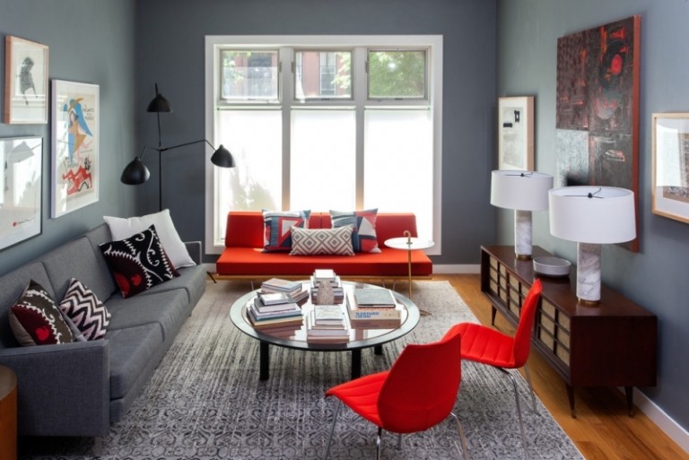 Idéer-vardagsrum-röda stolar-soffa