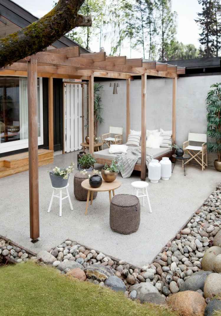 idéer-trädgård design-modern-terrass avgränsning-stenar-pergola-dagbädd