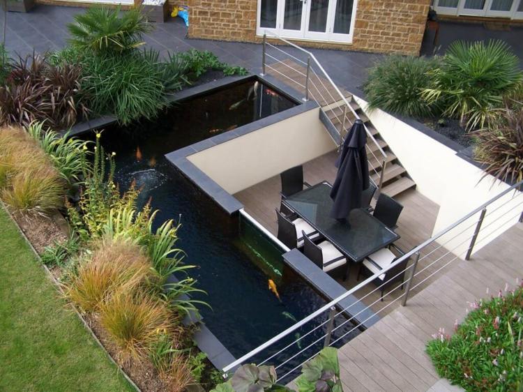 idéer-trädgård-design-modern-terrass-inspiration-l-form-damm-plantering
