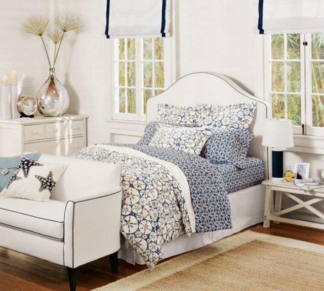 maritim design-barnrum-filt-blommigt-motiv-stoppad säng