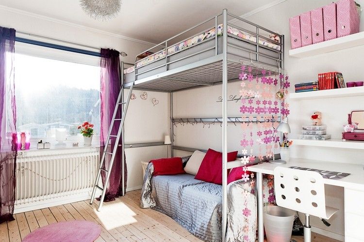 ungdomsrum-möblering-flicka-loft-säng-metall-soffa