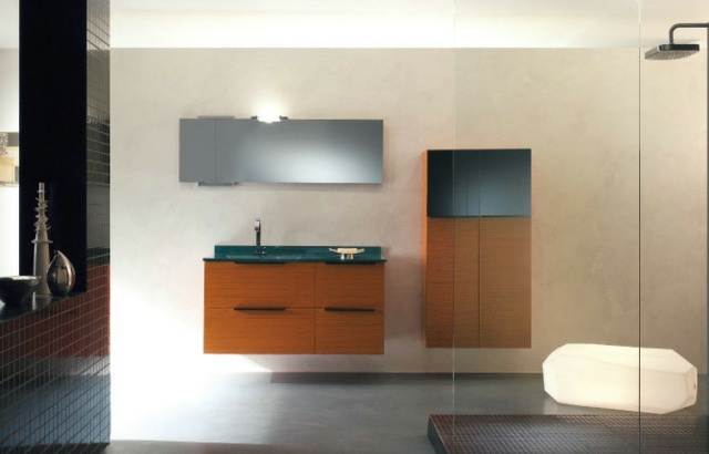 brun-färg-utrustning-vägg-spegel-i-badrum