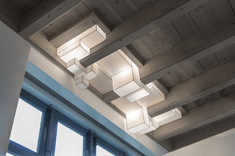belysning-designer-lampor-geometriska-former-rektanglar-vit-marc-trotereau-wireshade-lampa
