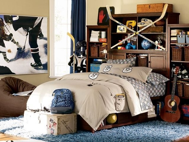 säng-med-säng-låda-integrerat-lagringsutrymme-ishockey-utrustning-tema
