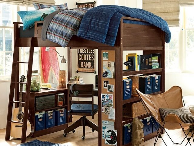 Pojkrum-säng säng-våningssäng-klassisk-design-läder stol-hopfällbar