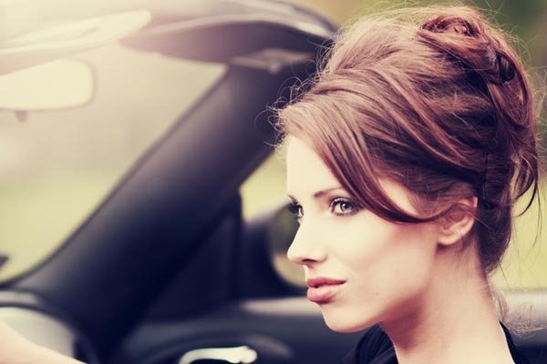 2014 bolloutfits-updo-idéer-för medellång hårlängd