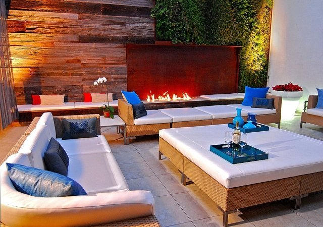 möbler-till-chill-out-terrass-uppsättning-polyrattan-soffa-sängbord