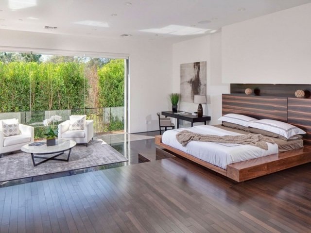 moderna sovrum-trä-säng-golv-balkong
