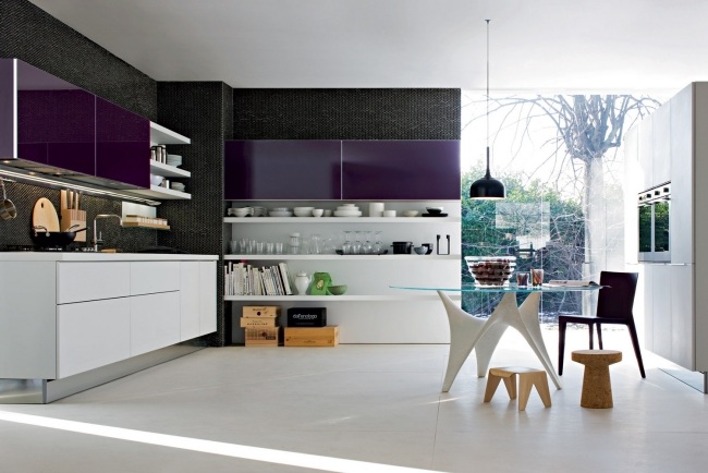 levande idéer kök moderna lila väggenheter vita öppna hyllor