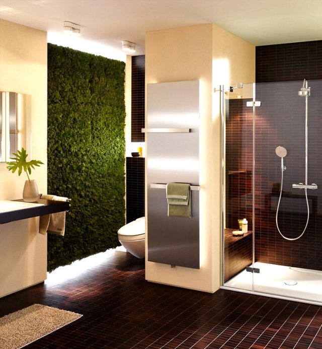 badrum-idéer-vertikal-trädgård-golv-nivå-dusch-glas-väggar