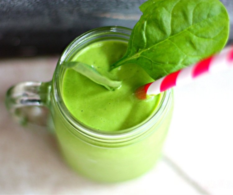 matcha recept detox-smoothie-green-spenat