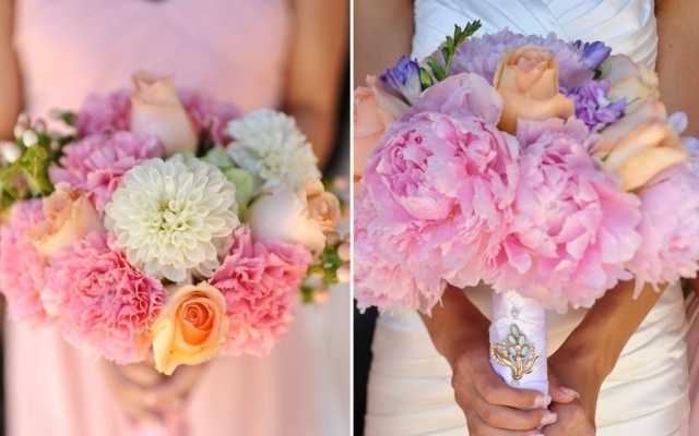 vårblommor buketter bröllop romantiskt rosa modernt arrangemang