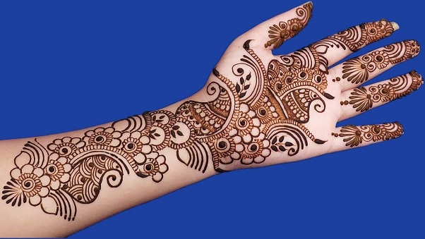 Peacock arabialainen Henna -muotoilu