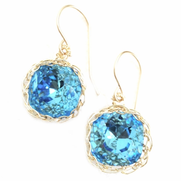 blå-droppe-kristall-guld-örhängen-vackra