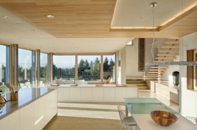 idé för köksupphängda tak-trä-matbord frostade glaseffektdesignerstolar