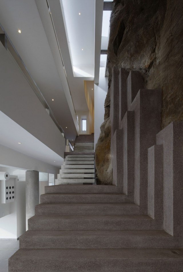 stentrappa moderna trappor idéer skulptural stensten integrerad