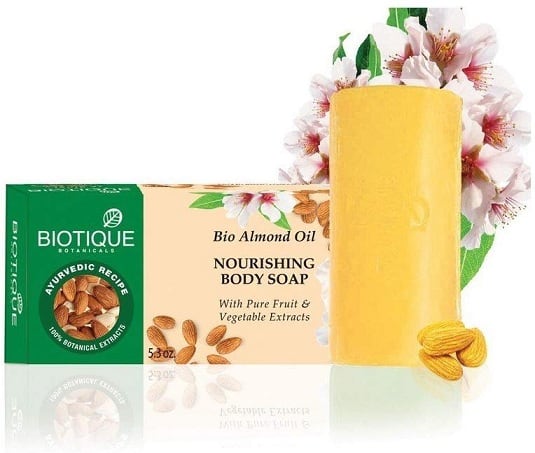 Biotique Bio Almond Oil Σαπούνι σώματος για λιπαρό δέρμα