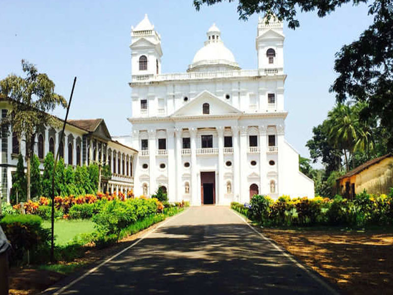 Pyhän Cajetanin kirkko, Velha, Goa