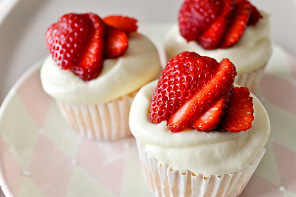 cupcakes jordgubbar idéer för att organisera sommarfest