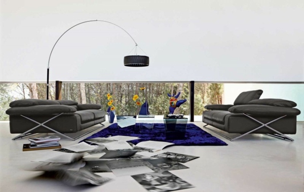 ultramodern-svart-soffa