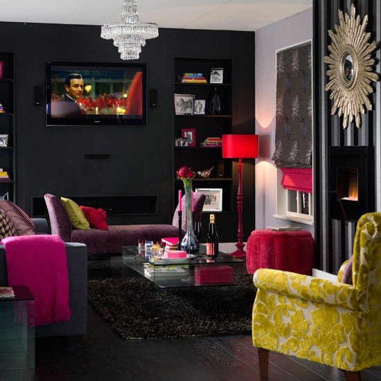 Levande idéer vardagsrum-färgglatt-lila rosa svart-modern inredning