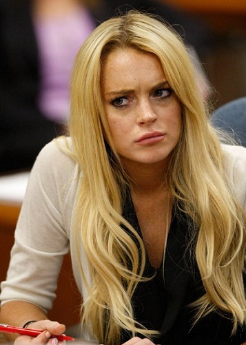 Lindsay Lohan χωρίς μακιγιάζ 7
