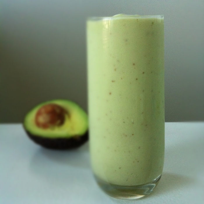 avokado-recept-grönt-friskt-smoothies