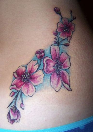 Σχέδια τατουάζ άνθη κερασιάς