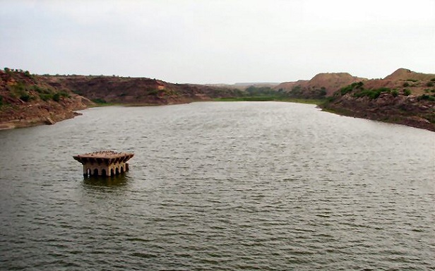 Τουριστικά μέρη της λίμνης Balsamand jodhpur