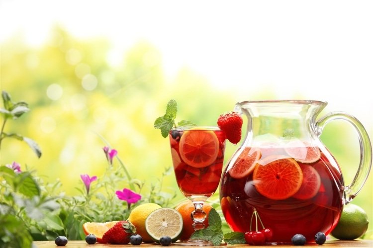 Detox recept juice behandling power drink idéer
