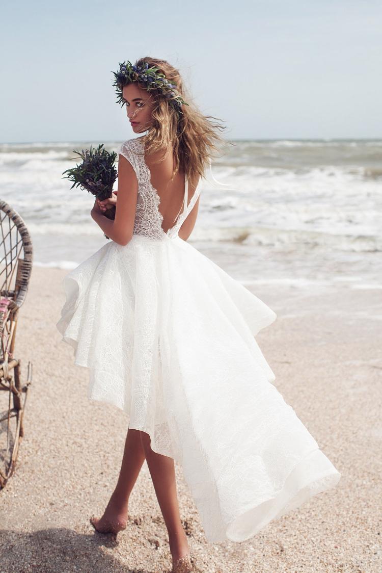 bröllopsklänningar-strand-strand-bröllop-mullet-klänning-spets