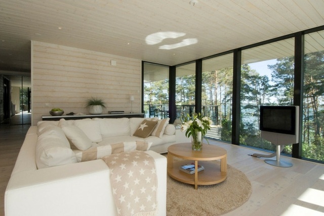 Soffa set soffbord glas fasad modernt hus