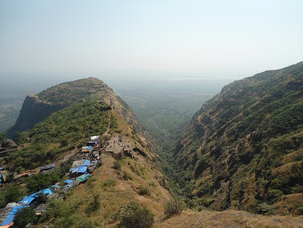 pavagadh-hill_gujarat-τουριστικά μέρη